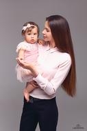 Mother and baby photo shoot in the studio